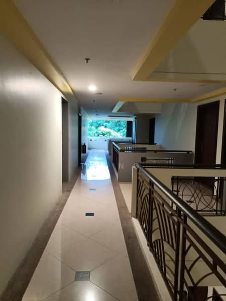 Servis Apartment untuk Dijual di Cinta Ayu Resort (Pulai Spring) - TY Ng - Corridor - PropertyGuru.com.my