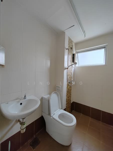 Kondominium untuk Dijual di Astana Lumayan - Ling Ling - PropertyGuru.com.my