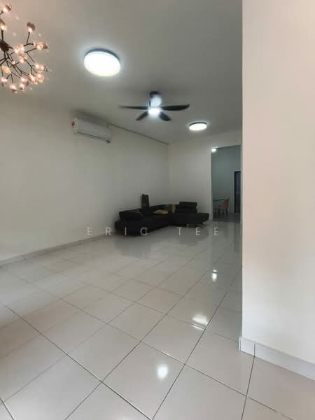 Rumah Teres 2 Tingkat untuk Disewa di Nusa Bayu (Iskandar Puteri (Nusajaya)) - Eric Tee - Living Room - PropertyGuru.com.my