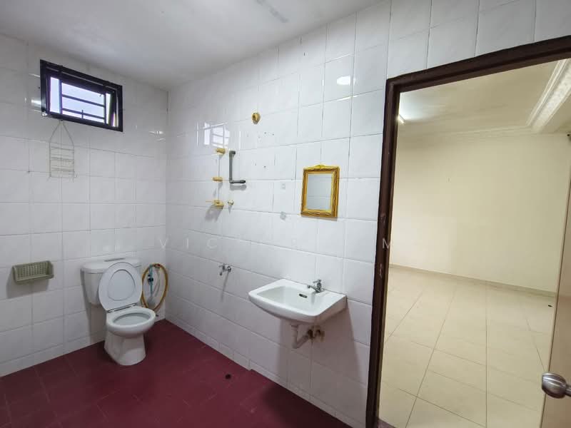 2-storey Terraced House for Sale in Taman Puteri Wangsa (Ulu Tiram) - Victor Lim - PropertyGuru.com.my