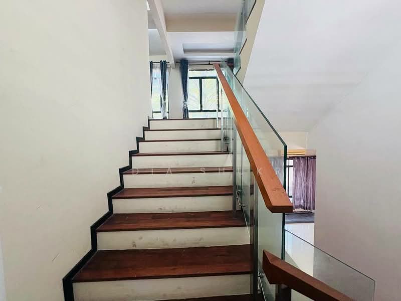 Semi-Detached House for Rent in Seksyen 13 (Shah Alam) - Nadia Shukri - Interior - PropertyGuru.com.my