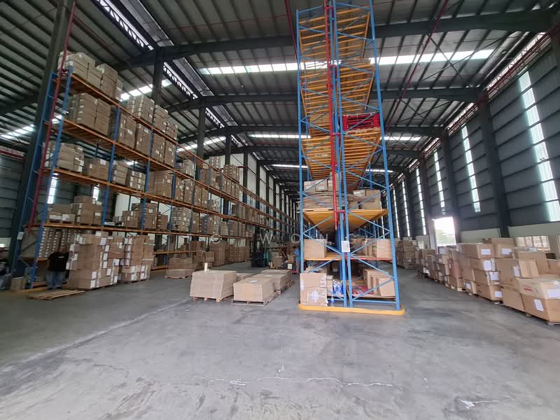 For Rent - Meru Warehouse