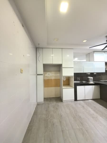 Rumah Teres 2.5 Tingkat untuk Dijual di Kampung Batu Belah (Klang) - Anddy Gan - Kitchen - PropertyGuru.com.my