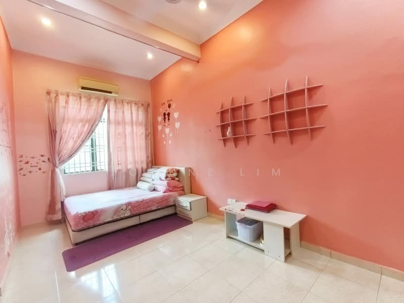Semi-Detached House for Sale in Ayer Keroh (Melaka) - Joanne Lim - PropertyGuru.com.my