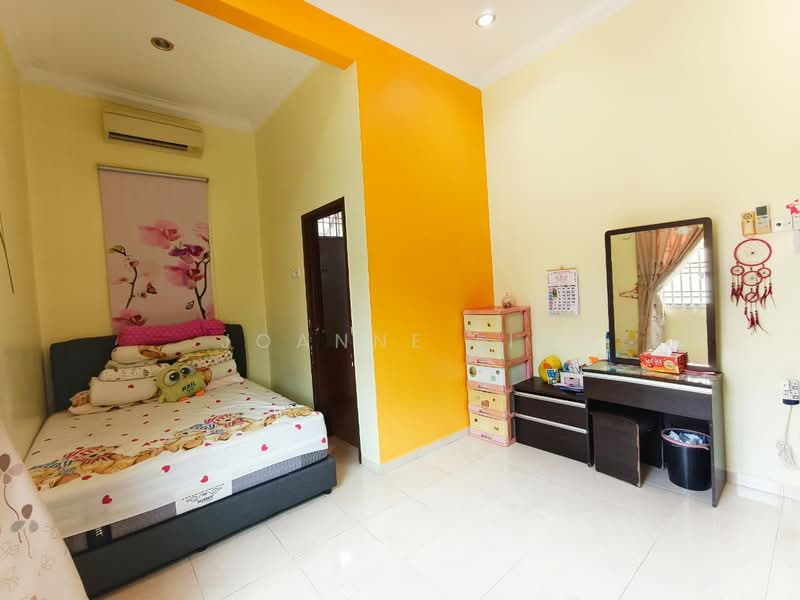 Semi-Detached House for Sale in Ayer Keroh (Melaka) - Joanne Lim - PropertyGuru.com.my