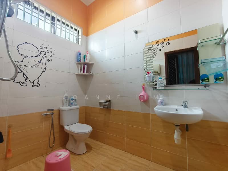 Semi-Detached House for Sale in Ayer Keroh (Melaka) - Joanne Lim - PropertyGuru.com.my