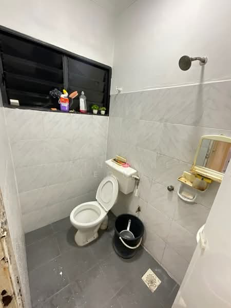 2-storey Terraced House for Sale in Bandar Baru Kundang (Rawang) - Katherine Leong - Bathroom - PropertyGuru.com.my