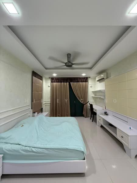 Kondominium untuk Dijual di Moonlight Bay - Shirley Ch'ng - Bedroom - PropertyGuru.com.my