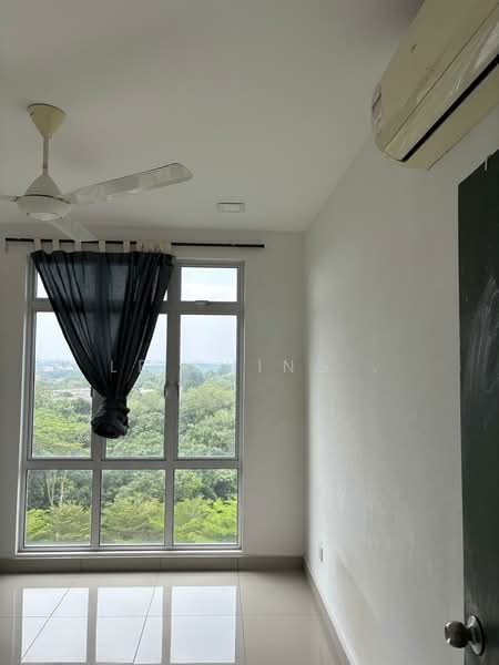 Servis Apartment untuk Disewa di D'Ambience Residences (Pangsapuri Ikatan Flora) - Le Ching . - View - PropertyGuru.com.my