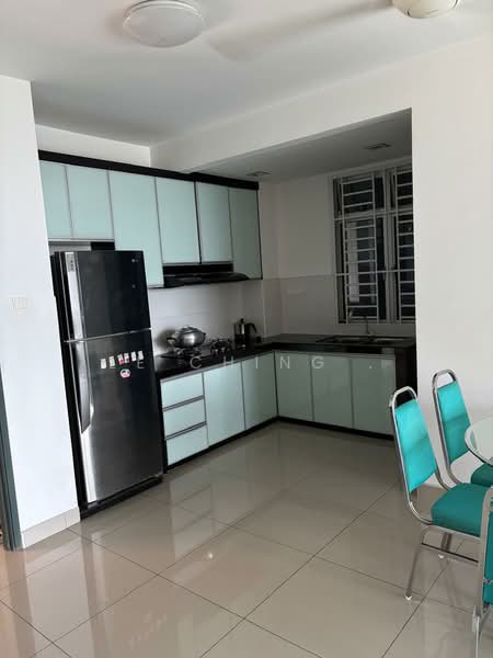 Servis Apartment untuk Disewa di D'Ambience Residences (Pangsapuri Ikatan Flora) - Le Ching . - Kitchen - PropertyGuru.com.my