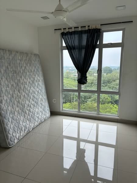 Servis Apartment untuk Disewa di D'Ambience Residences (Pangsapuri Ikatan Flora) - Le Ching . - Bedroom - PropertyGuru.com.my