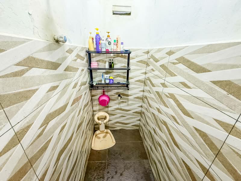 Rumah Teres 2 Tingkat untuk Dijual di Seksyen 18 (Shah Alam) - Hairi Halim - PropertyGuru.com.my