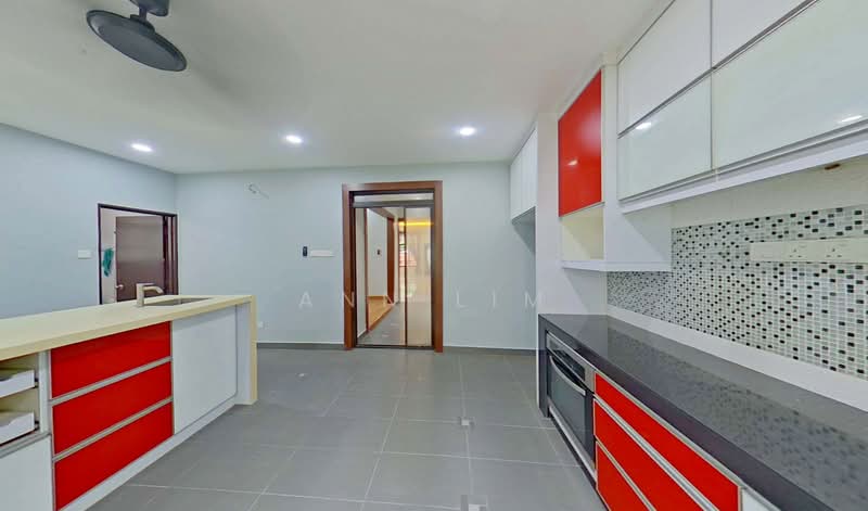 Terraced House for Sale in Bandar Kinrara Seksyen 1 (Bandar Kinrara) - Ann Lim - Kitchen - PropertyGuru.com.my