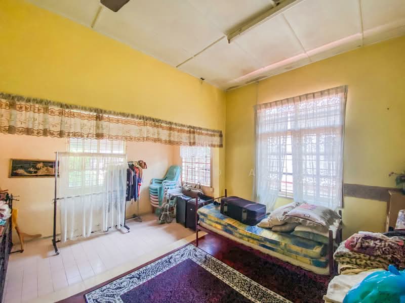 Untuk Dijual - Indera Mahkota 2