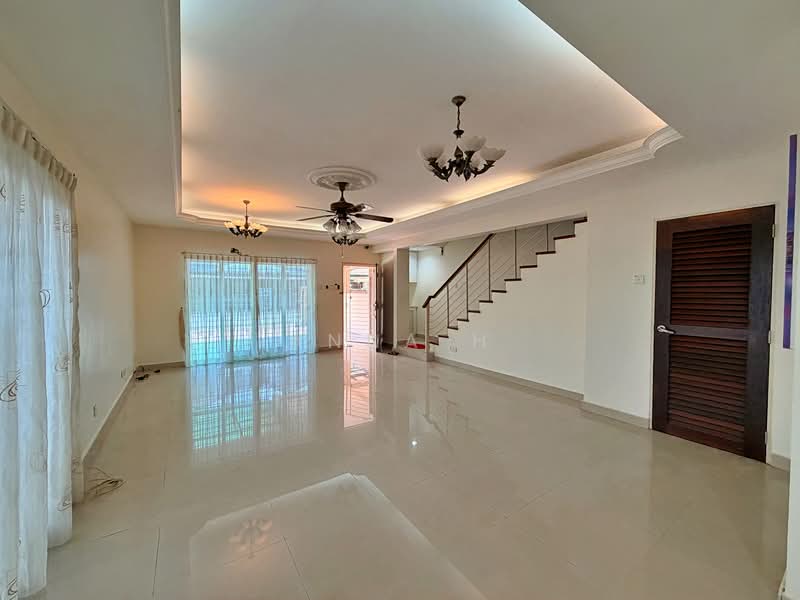 Rumah Teres 3 Tingkat untuk Dijual di Taman Bukit Segar Jaya 2 (Cheras) - Anna H - Living Room - PropertyGuru.com.my