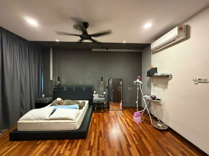 Rumah Teres 3 Tingkat untuk Dijual di Taman Taynton View (Cheras) - calvin Chin - Bedroom - PropertyGuru.com.my