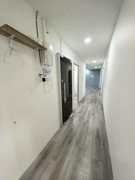 Kedai / Pejabat untuk Disewa di Austin (Johor Bahru) - Aaron How - Corridor - PropertyGuru.com.my