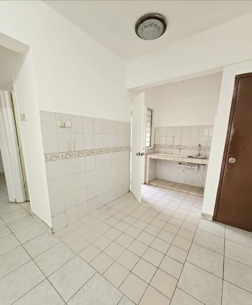 Kondominium untuk Disewa di Pelangi Damansara - David Lao - Kitchen - PropertyGuru.com.my