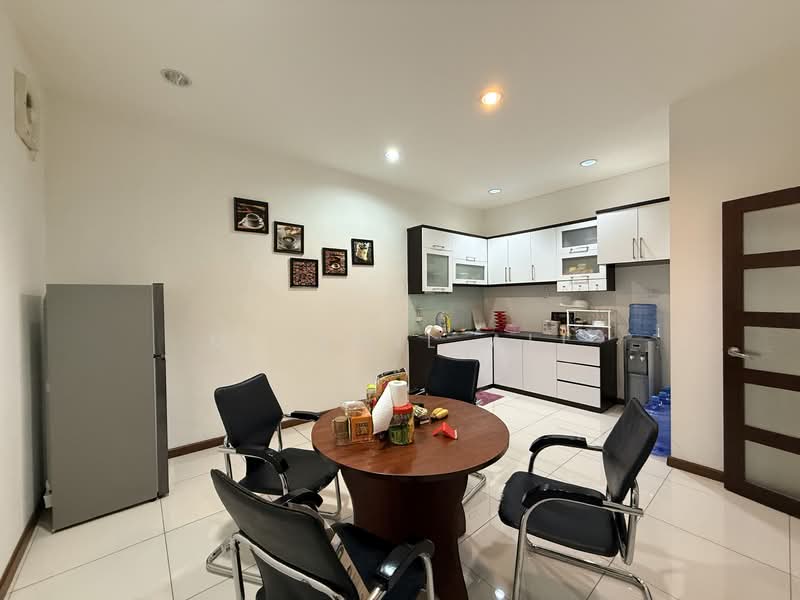 Gudang untuk Dijual di Batu Pahat (Johor) - M Jamil Ali - PropertyGuru.com.my
