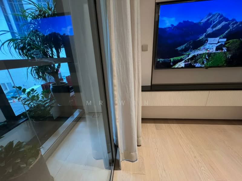 Service Residence for Sale at Pavilion Square - Mr Wan - Living Room - PropertyGuru.com.my