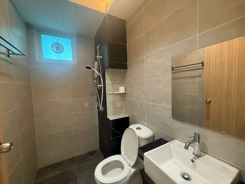 Kondominium untuk Disewa di QuayWest Residence - Rain Yu - Bathroom - PropertyGuru.com.my
