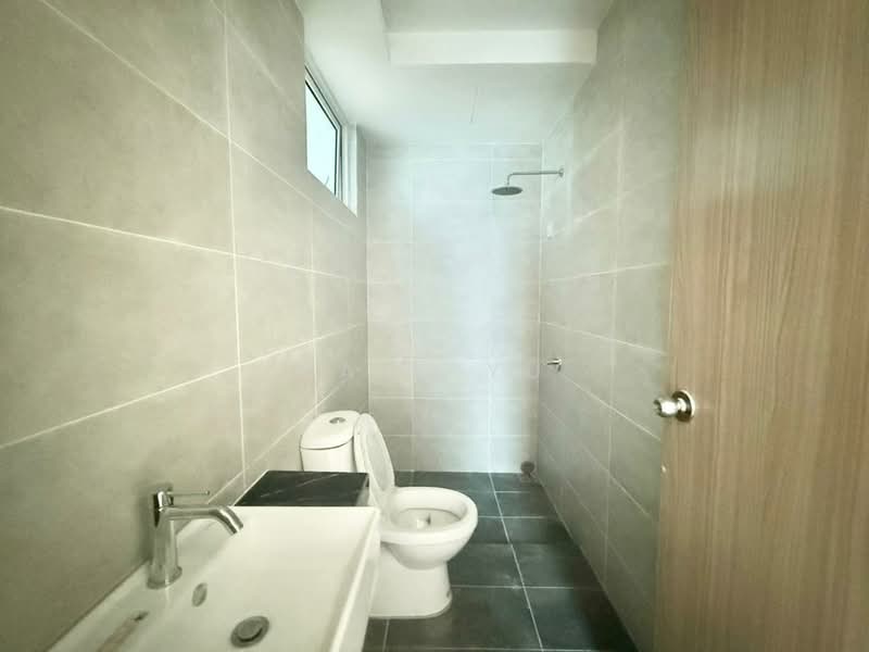 Kondominium untuk Dijual di QuayWest Residence - Rain Yu - Bathroom - PropertyGuru.com.my