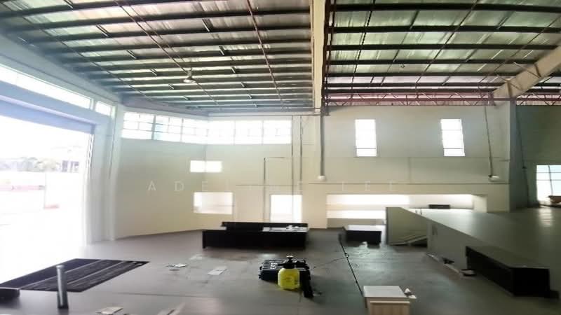 Detached Factory for Rent in Taman Perindustrian Cemerlang (Ulu Tiram) - Adeline Lee - Interior - PropertyGuru.com.my