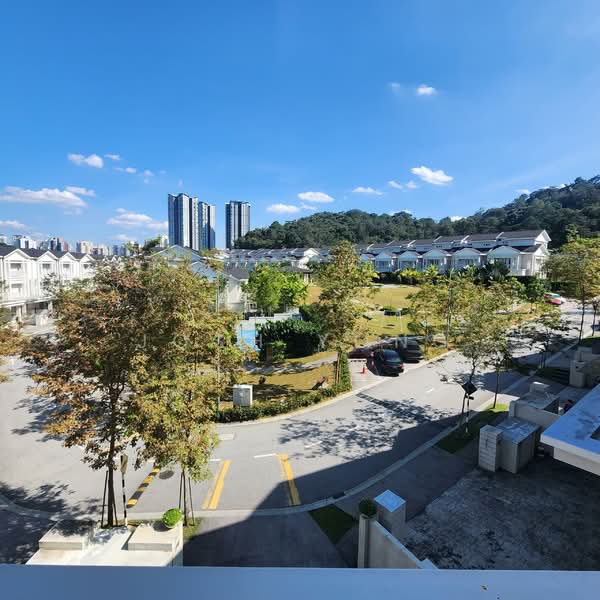 Rumah Berkembar untuk Disewa di Mont Kiara (Kuala Lumpur) - Josh Yong - Exterior - PropertyGuru.com.my