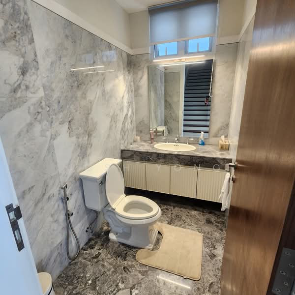 Rumah Berkembar untuk Disewa di Mont Kiara (Kuala Lumpur) - Josh Yong - Bathroom - PropertyGuru.com.my