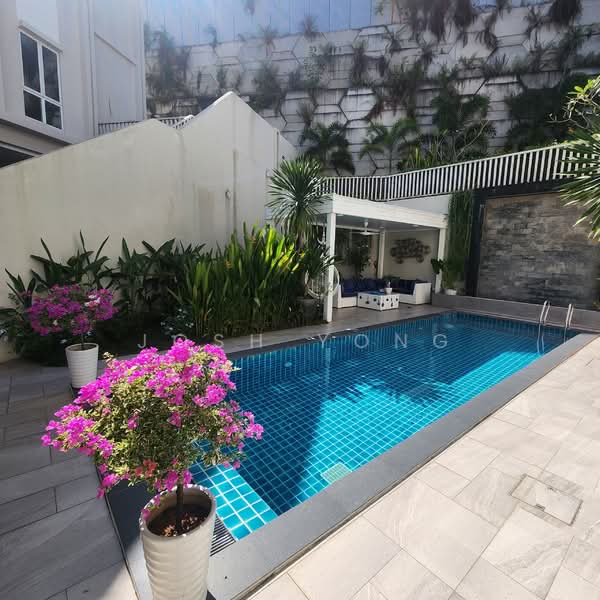 Rumah Berkembar untuk Disewa di Mont Kiara (Kuala Lumpur) - Josh Yong - Pool - PropertyGuru.com.my