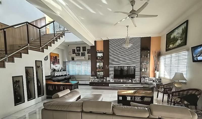 Bungalow for Sale in Ampang (Selangor) - Wan Azemi Wan Daud - Living Room - PropertyGuru.com.my