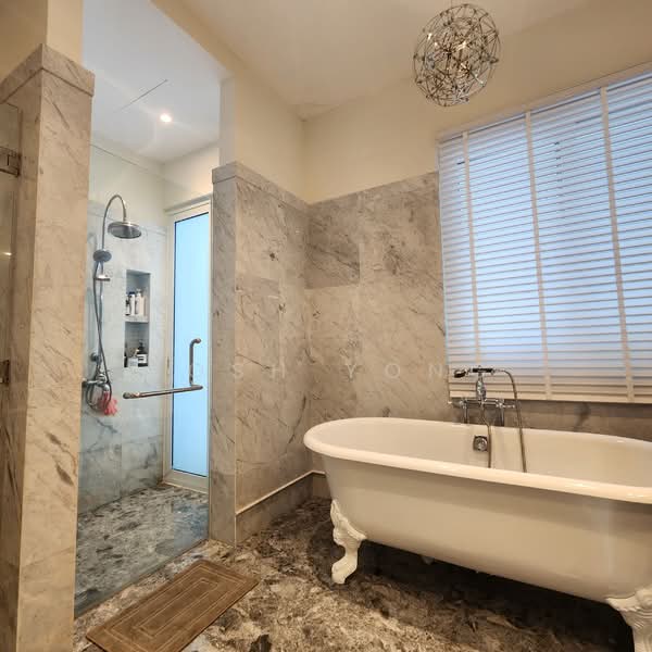 Semi-Detached House for Sale in Mont Kiara (Kuala Lumpur) - Josh Yong - Bathroom - PropertyGuru.com.my