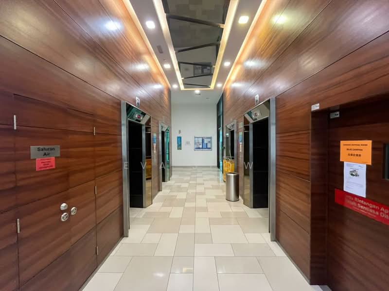 Servis Apartment untuk Dijual di Sky View - Eva Siow - Corridor - PropertyGuru.com.my