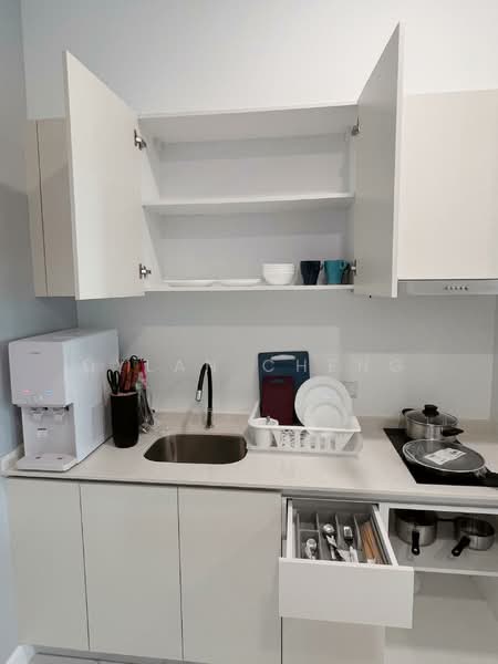 Servis Apartment untuk Disewa di Cubic Botanical - Dylan Cheng - Kitchen - PropertyGuru.com.my