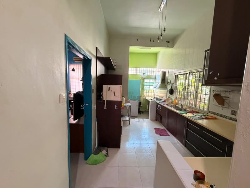 2-storey Terraced House for Sale in Tanjung Bungah (Penang) - Ashley Tan - Kitchen - PropertyGuru.com.my
