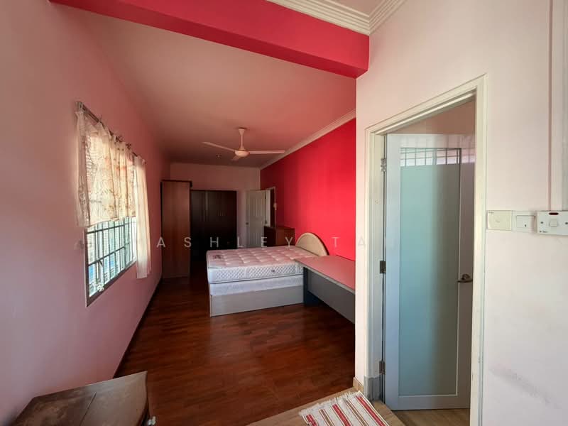 2-storey Terraced House for Sale in Tanjung Bungah (Penang) - Ashley Tan - Bedroom - PropertyGuru.com.my