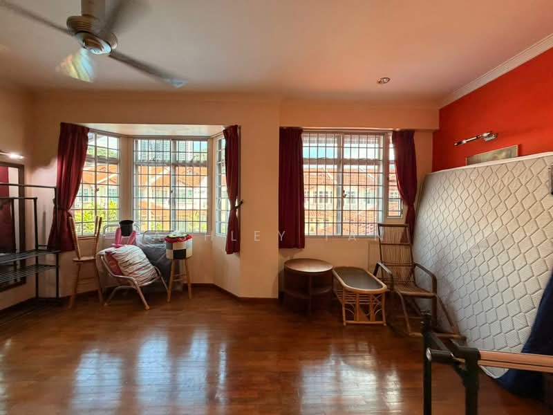 2-storey Terraced House for Sale in Tanjung Bungah (Penang) - Ashley Tan - Living Room - PropertyGuru.com.my