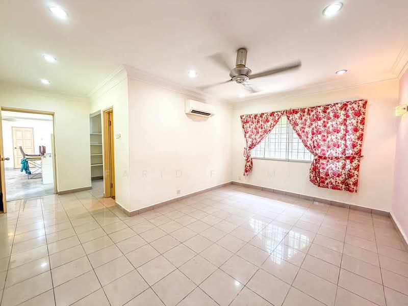 Semi-Detached House for Sale in Seksyen 9 (Shah Alam) - Farid Fahmi - PropertyGuru.com.my