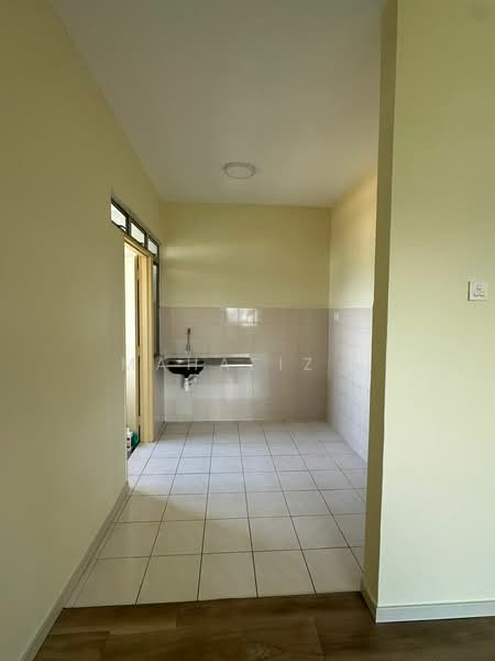 Apartment for Sale at Pangsapuri Angsana - Mahafiz . - Kitchen - PropertyGuru.com.my