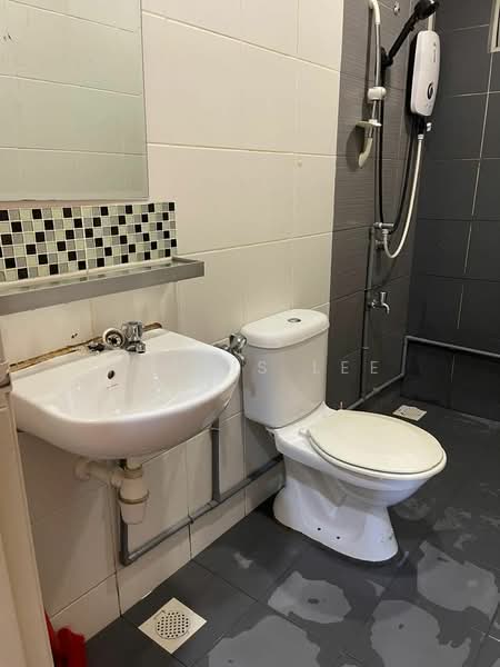 Apartment for Rent at Zennith Suites (Pangsapuri Kebun Teh) - Alanis Lee - PropertyGuru.com.my