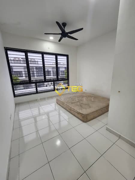 2-storey Terraced House for Sale in Setia Alam (Selangor) - Alex Lee - Bedroom - PropertyGuru.com.my