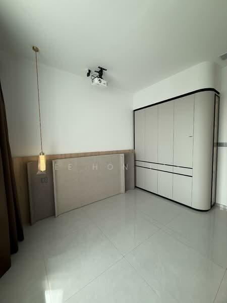 Apartment for Sale at R&F Princess Cove Phase 3-New Casa Suites - See Hon Tay - PropertyGuru.com.my