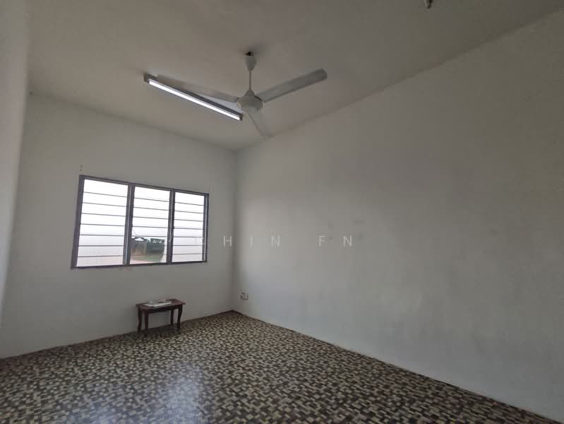 Rumah Flat untuk Dijual di Rumah Pangsa Sutera Wangi - CHIN FN - Interior - PropertyGuru.com.my