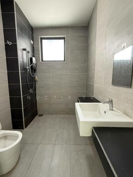 2-storey Terraced House for Rent in Taman Sutera Utama (Skudai) - Noctis Tan - Bathroom - PropertyGuru.com.my