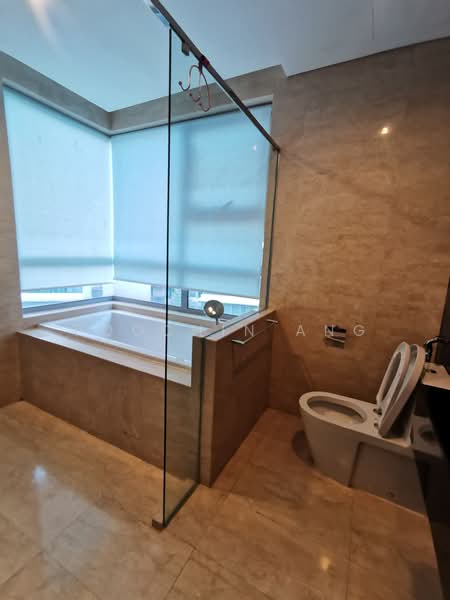 Condominium for Sale at Hampshire Residences - PooChin Ang - Bathroom - PropertyGuru.com.my
