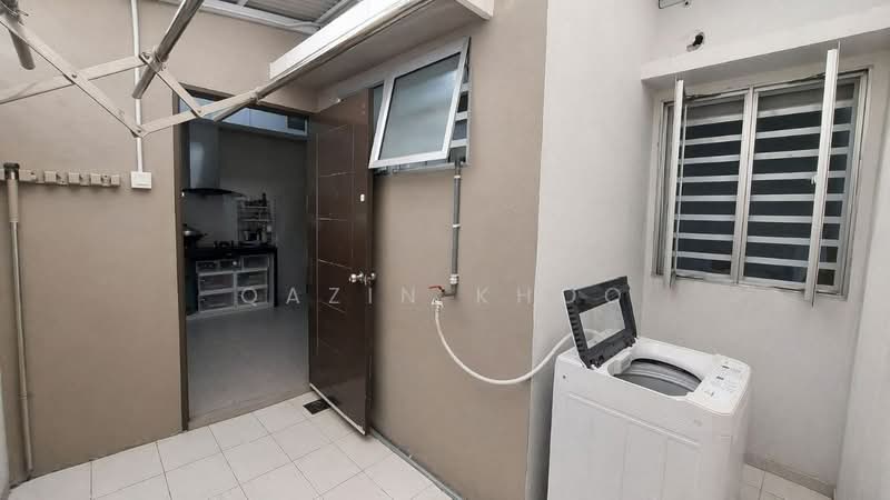 2-storey Terraced House for Sale in Gunung Rapat (Ipoh) - Qazin Khoo - Kitchen - PropertyGuru.com.my