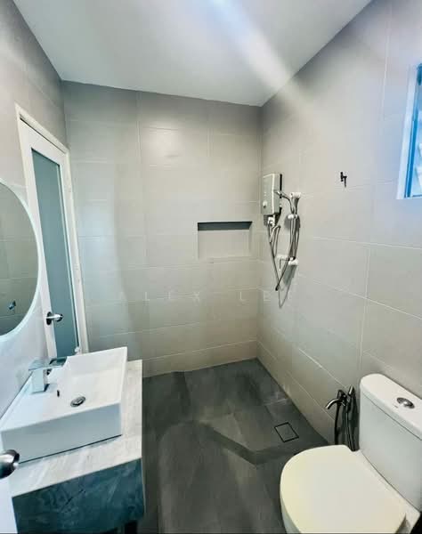 2-storey Terraced House for Sale in Shah Alam (Selangor) - Alex Lee - Bathroom - PropertyGuru.com.my