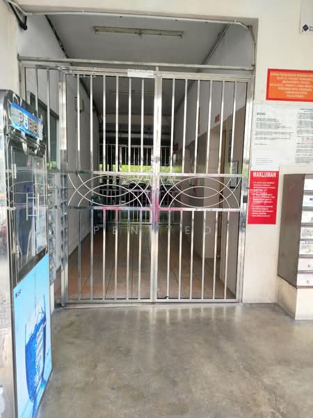 Apartment for Sale at Desa Indah Block 33 - Pen Teo - Entrance - PropertyGuru.com.my