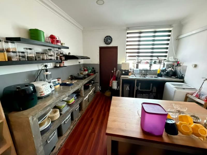 2-storey Terraced House for Sale in Bandar Tasik Puteri (Rawang) - Elwin Mah - Kitchen - PropertyGuru.com.my
