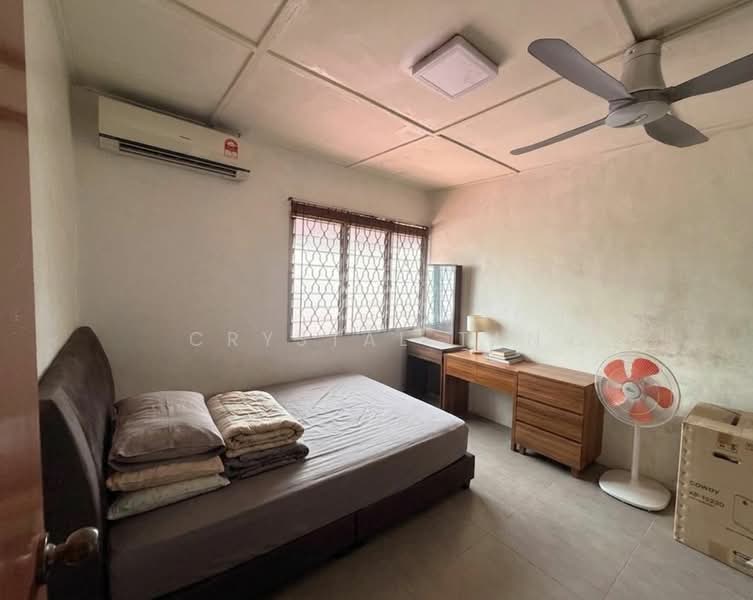 Rumah Teres 2 Tingkat untuk Dijual di Taman Sri Muhibbah (Kulai) - Crystal Tan - Bedroom - PropertyGuru.com.my